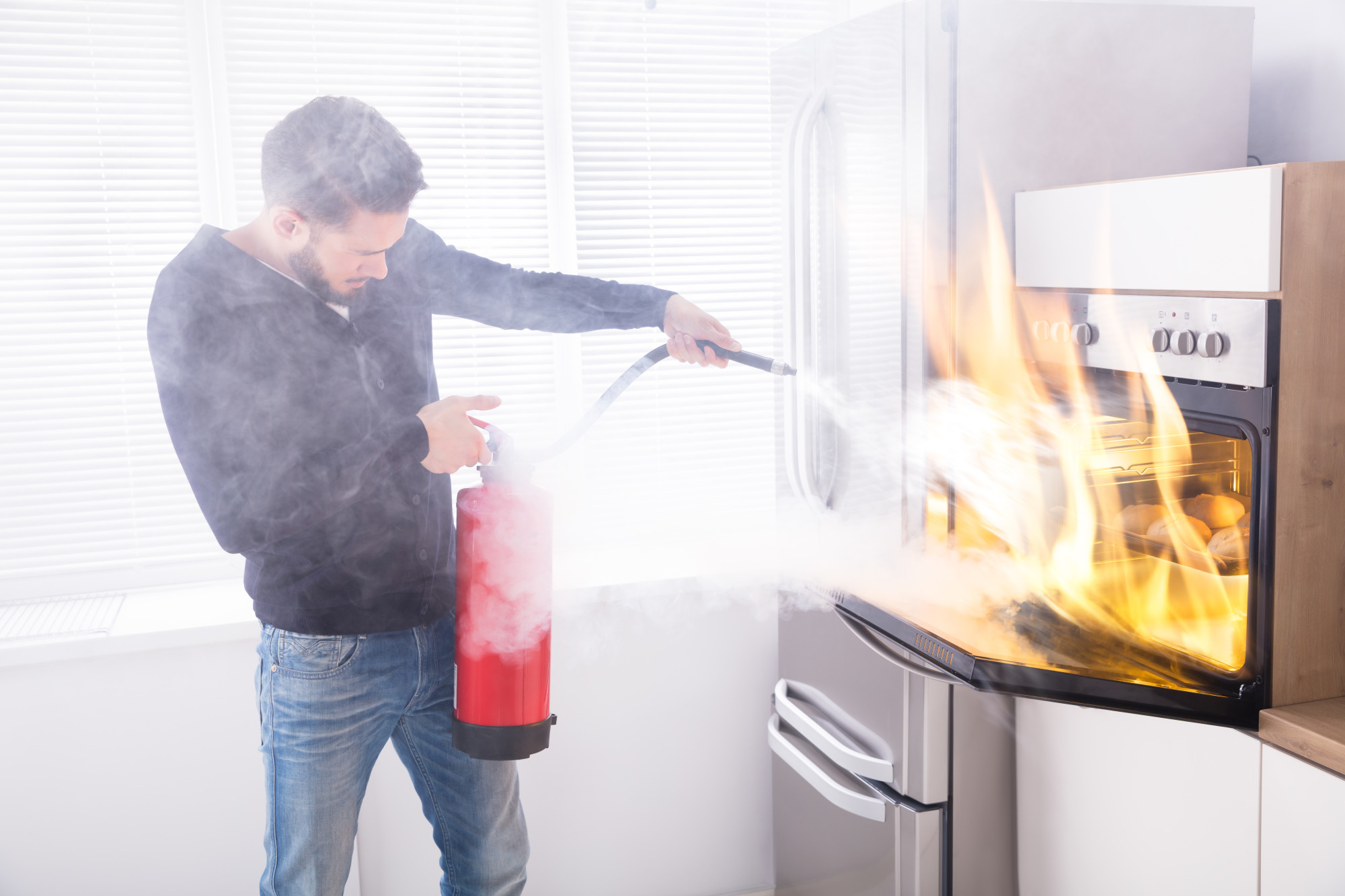 A Guide to Post-fire Smoke Odor Removal in Your Home