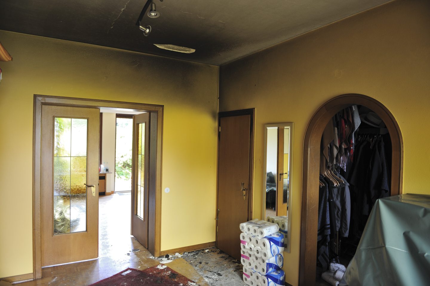 Smoke and Soot Cleanup After a Fire